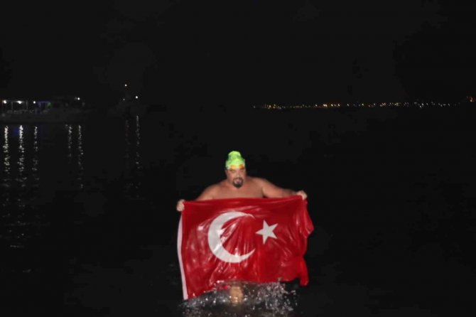 İ̇skenderun Körfezinde Açık Deniz Yüzme Maratonu Tamamlandı