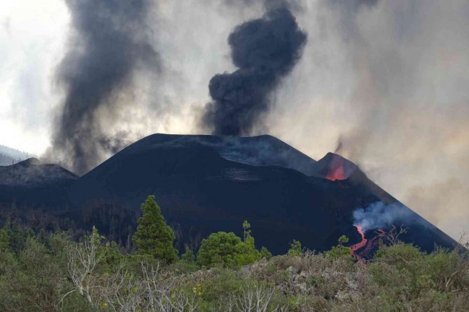 Yanardağ Faciasının Yaşandığı La Palma’ya Yardımlar Hızlandırılacak