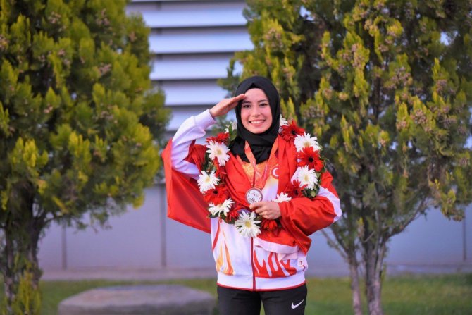 Büyükşehir Sporcusundan Dünya Şampiyonası Başarısı