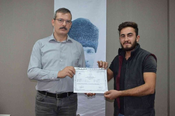 Arı Yetiştiriciliği Kursu Sertifika Töreni