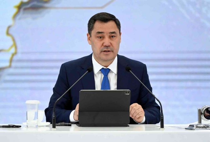 Kırgızistan Cumhurbaşkanı Caparov: “Si̇ha’ları Savaşmak İçin Değil Korunmak İçin Satın Alıyoruz”