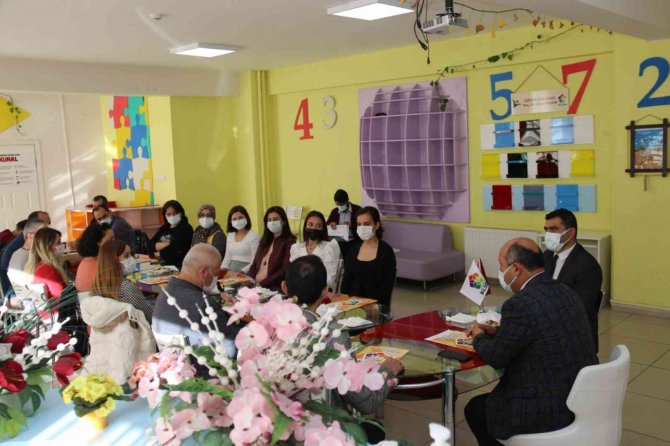 Projede Görev Alan Öğretmenlere Teşekkür Belgesi