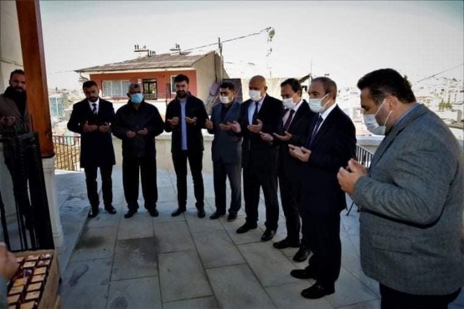 Restorasyonu Tamamlanan Tarihi Veysel Efendi Camii İbadete Açıldı