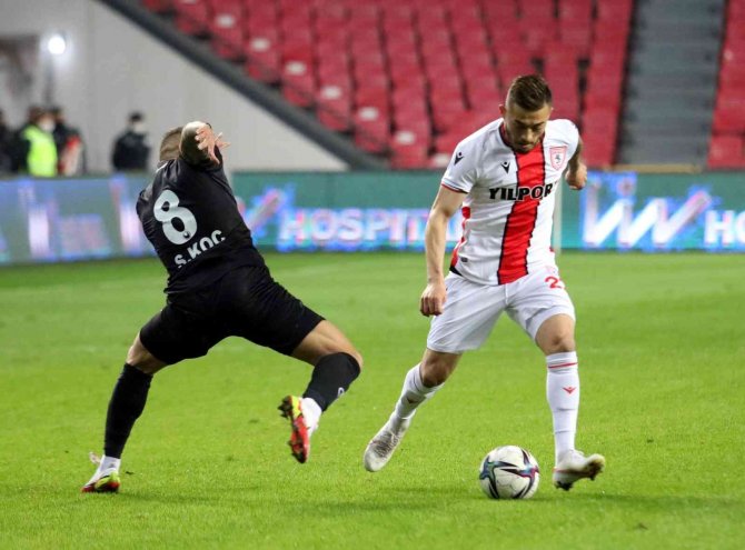 Tff 1. Lig: Samsunspor: 0 - Bb Erzurumspor: 0