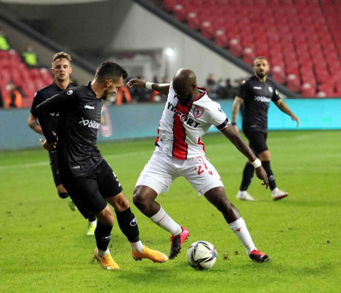 Tff 1. Lig: Samsunspor: 0 - Bb Erzurumspor: 0