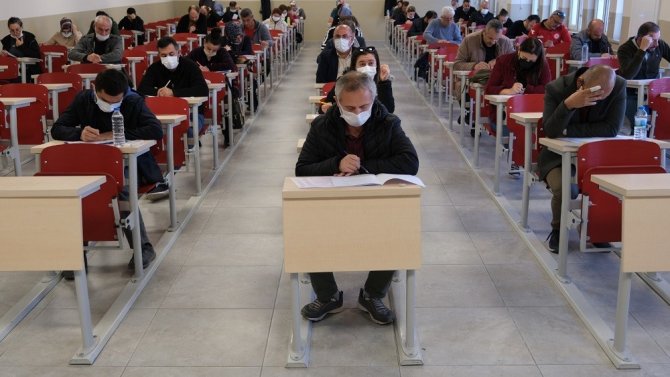 Görevde Yükselme Ve Unvan Değişikliği Sınavına Yoğun İlgi