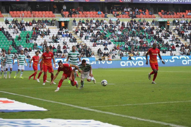 Süper Lig: Konyaspor: 2 - Kayserispor: 0 (Maç Sonucu)