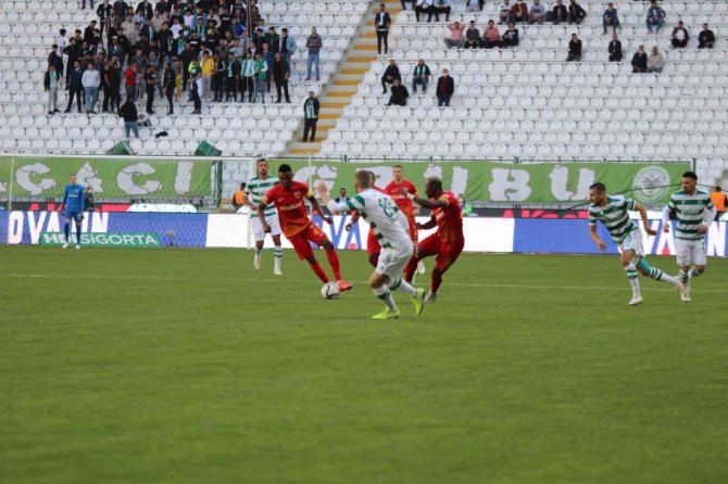 Süper Lig: Konyaspor: 2 - Kayserispor: 0 (İ̇lk Yarı)