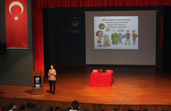 Öğrencilere Atık Yönetimi Ve Çevre Eğitimi