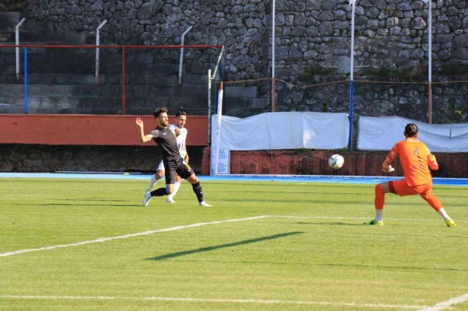 Tff 2. Lig Zonguldak Kömürspor: 2 - Şanlıurfaspor: 4