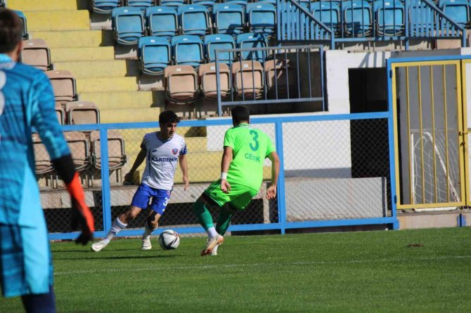 Tff 3. Lig: Kardemir Karabükspor: 1 - Esenler Erokspor: 2