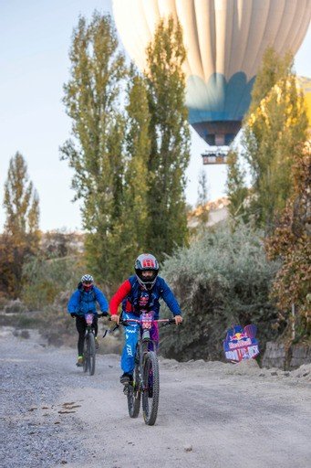 Red Bull Dawn Till Heyecanı Kapadokya’da Başladı
