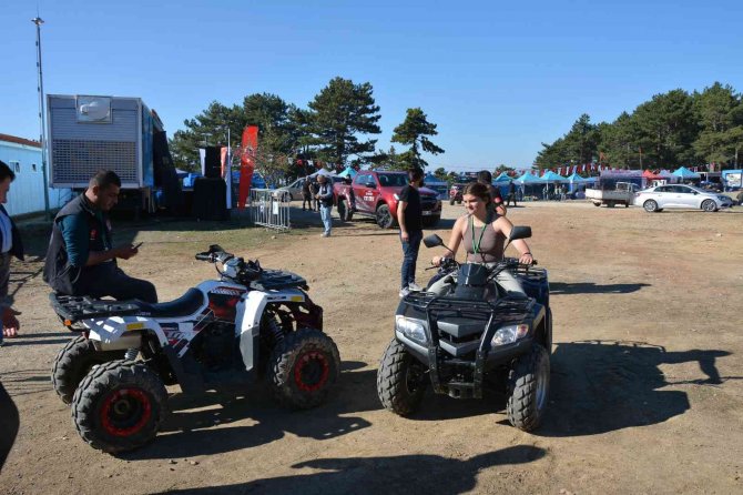 Yaylabayır Kamp Karavan Ve Ofroad Festivali Başladı