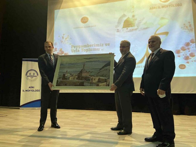 Diyanet İ̇şleri Başkan Yardımcısı İ̇şliyen: ’Vefa Göstermek Peygamberin Ahlakıyla Ahlaklanmakla Mümkündür’
