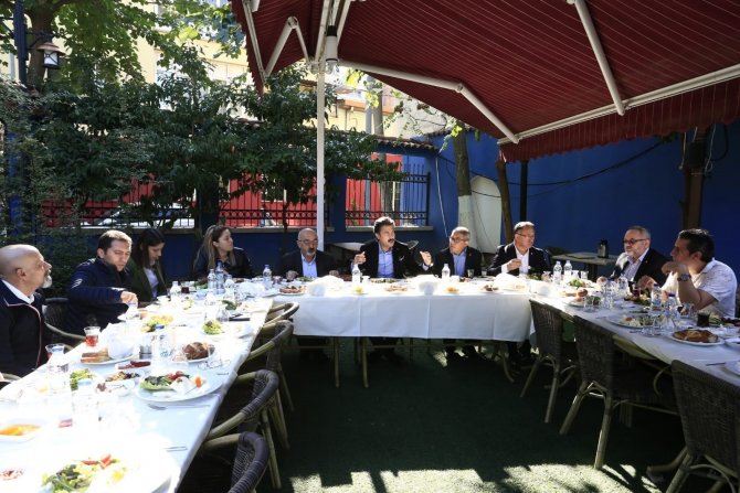 Ak Parti Grup Başkanvekili Özkan: "Bütün Büyükelçiler Bilmelidir, Ülkenin Hukukuna Herkes Saygı Duyacak"