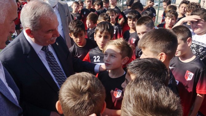 Başkan Demirtaş’tan Amatör Kulüplere ’Tatlı’ Destek