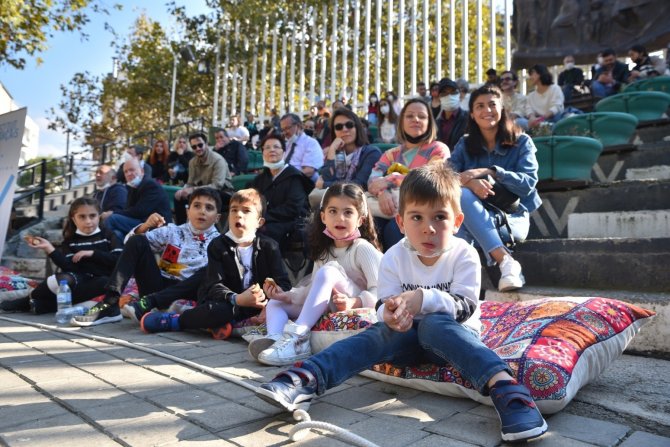 Bursa’da Akrobatik Gösteri Heyecanı