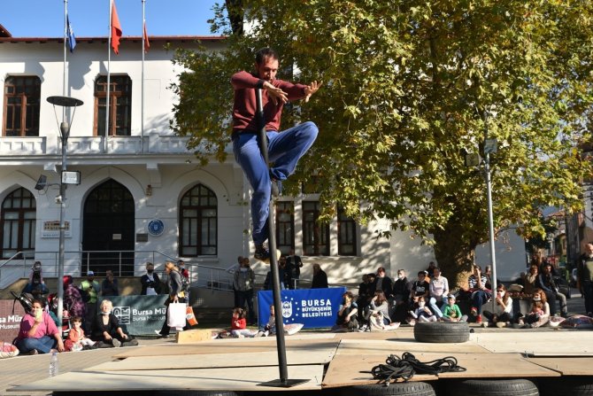 Bursa’da Akrobatik Gösteri Heyecanı