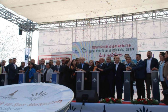 Kılıçdaroğlu’nun Programında Karabağlar Belediyesine Tepki