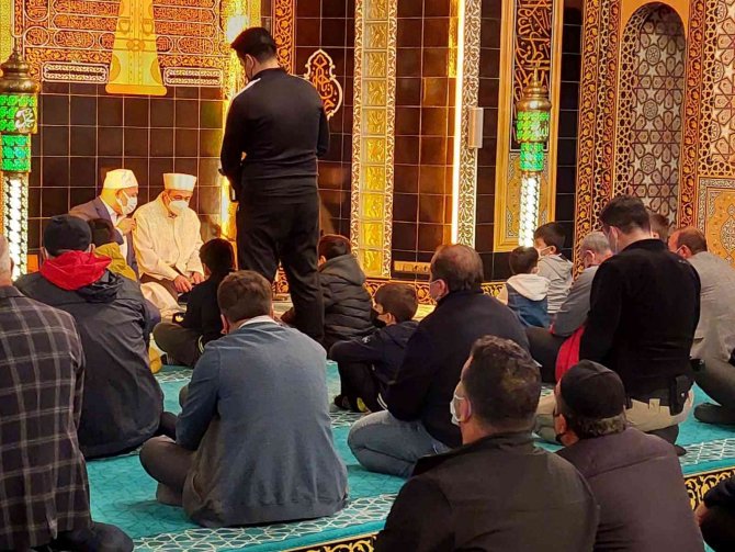 Elazığ’da Tesbihat Ve Sohbet Programı Düzenlendi