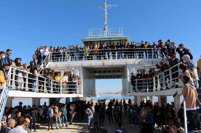 Fırat Üniversitesi’nde Gezi Etkinlikleri Başladı