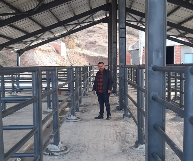 Alucra Modern Hayvan Pazarına Kavuşuyor