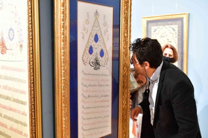 Retrospektif Sergisine Sanatseverlerden Yoğun İlgi