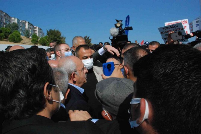 Kılıçdaroğlu’nun Programı Öncesi Kentsel Dönüşüm Eylemi