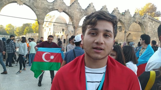Kardeş Ülke Azerbaycan’dan Gelen Gençler Balıklıgöl’ü Gezdi