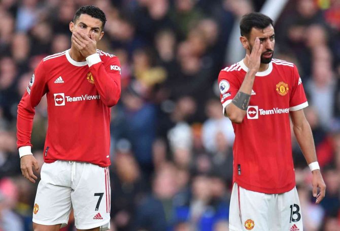 Muhammed Salah Şov Yaptı, Liverpool Manchester United’ı Dağıttı