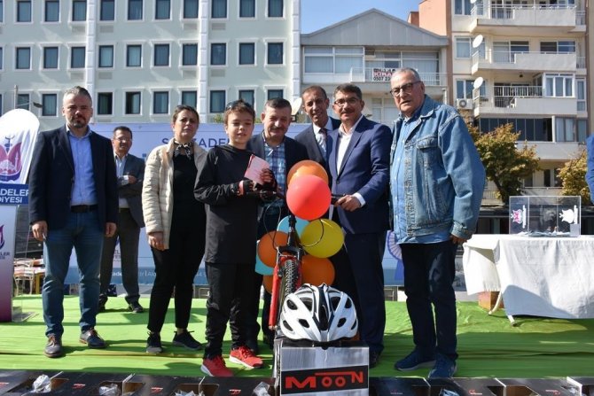 Bisiklet Tutkunları Şehzadeler’de Buluştu