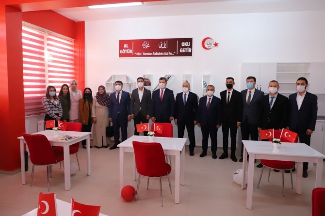 Cizre’de Şehit Korucu Mehmet Sait Coşkun Kütüphanesi Açıldı