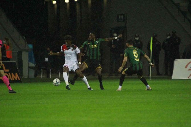 Tff 1. Lig: Kocaelispor: 1 - Gençlerbirliği: 2