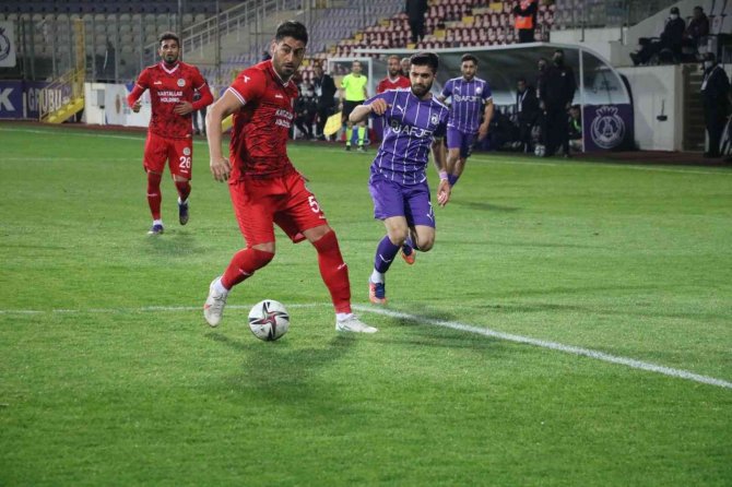 Afyonspor Evinde Berabere Kaldı