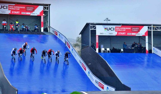 Bmx Supercross Dünya Kupası’nın 6’ncı Tur Yarışları Sona Erdi