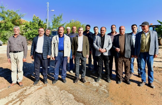 Yeşilyurt’ta Bindal Mahallesi’nin Ulaşım Ağını Yeniliyor