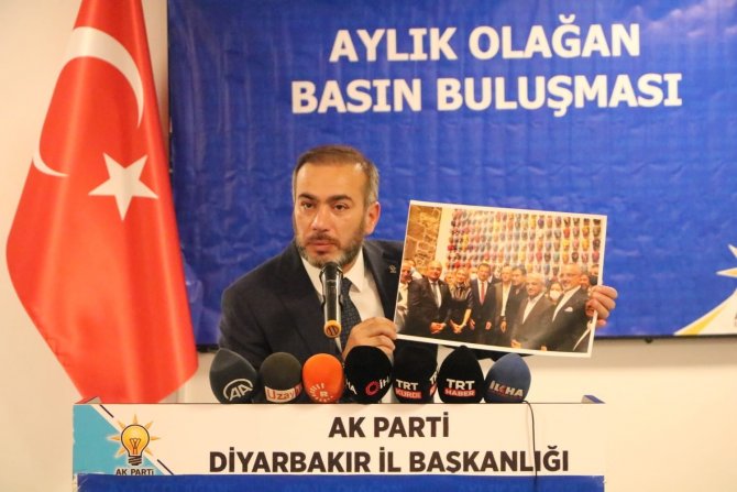 Ak Parti Diyarbakır İ̇l Başkanı Aydın ’Hafıza Odası’ Sergisine Tepki Gösterdi