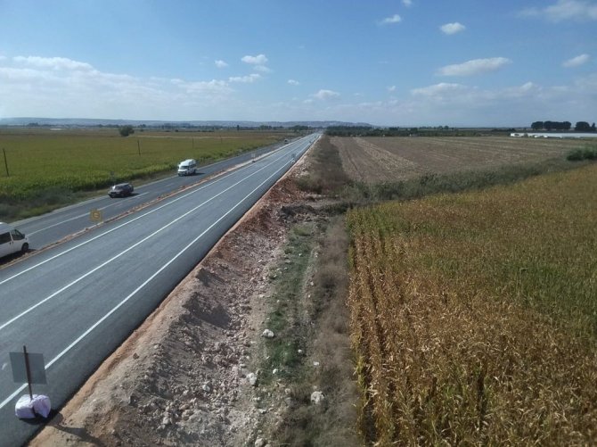 Ulaştırma Ve Altyapı Bakanlığı, "Mihalgazi, Sarıcakaya Ve Alpu Yolu 2023’te Bitirilecek"