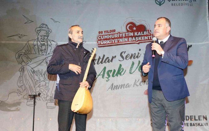 Büyük Ozan Aşık Veysel, Türkülerle Anıldı