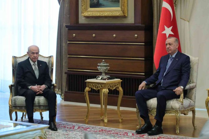 Cumhurbaşkanı Erdoğan-bahçeli Görüşmesi Sona Erdi