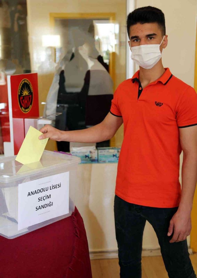 Gaziantep Kolej Vakfı Özel Liseleri Seçim Heyecanı