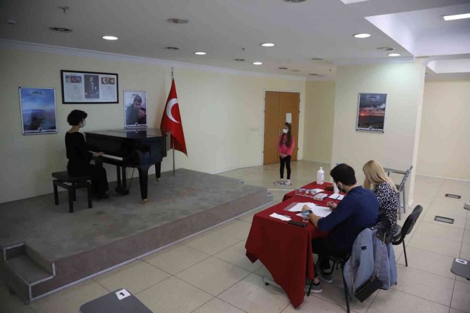 Kartal Belediyesi Sanat Akademisi Yetenek Sınavlarına Rekor Başvuru