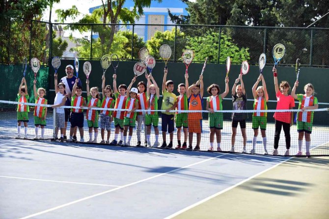 Kepez’de 29 Ekim ‘Tenis’ Turnuvası