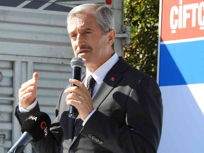 Şahinbey’de Çiftçiye 3 Bin Ton Gübre Dağıtıldı