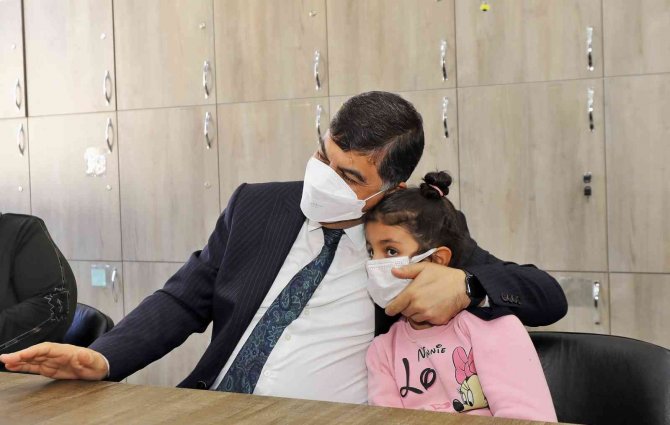 Başkan Fadıloğlu’ndan Anlamlı Öğrenci Ziyareti