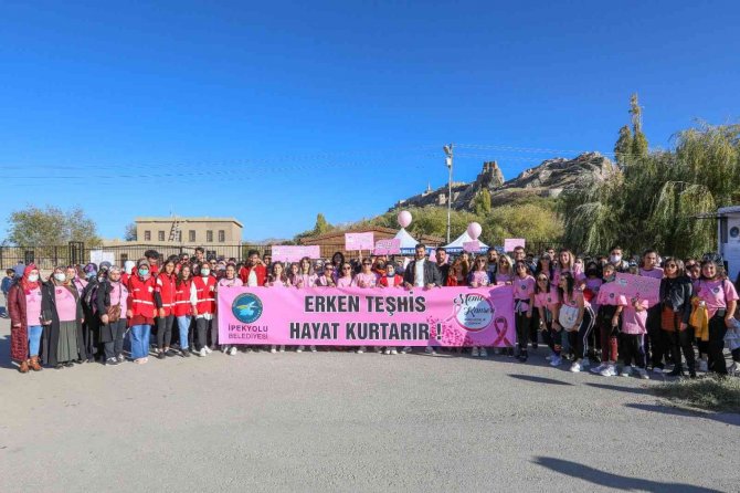 İ̇pekyolu’nda Meme Kanseri İçin Farkındalık Etkinliği