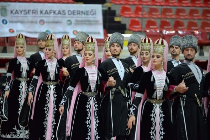 Kayseri’de ’Kabardinka’ Coşkusu