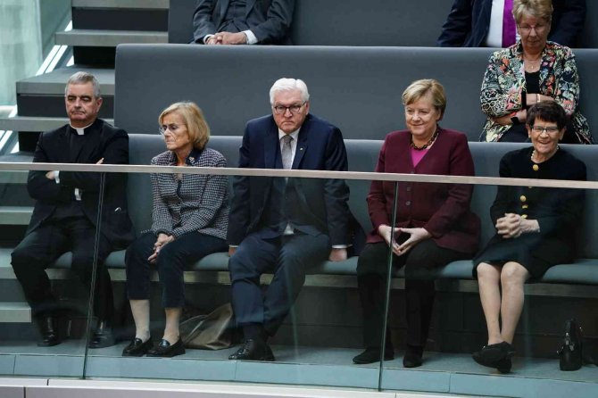 Almanya’da Yeni Federal Meclis Başkanı Bearbel Bas Oldu