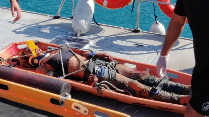 Antalya’da 40 Metrelik Falezlerden Düşüp Yaralanan Kişi Hayatını Kaybetti
