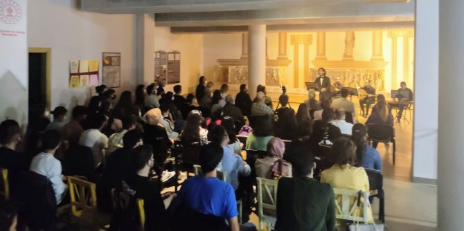 Aydın Arkeoloji Müzesi’nde ’Hazan Şarkıları’ Konseri Gerçekleşti